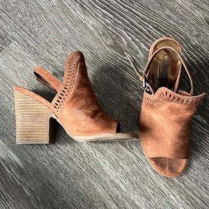 Carlos by Carlos Santana Trinity Perforated Sandals Wedge/Heel